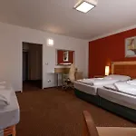 Hotel Active & Wellness Subterra Ostrov (Karlovy Vary)