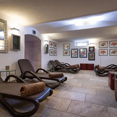 Active & Wellness Subterra Ostrov (Karlovy Vary)