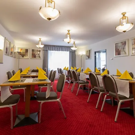 Active & Wellness Subterra Hotel 3*