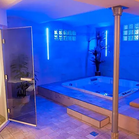 Active & Wellness Subterra Hotel 3*