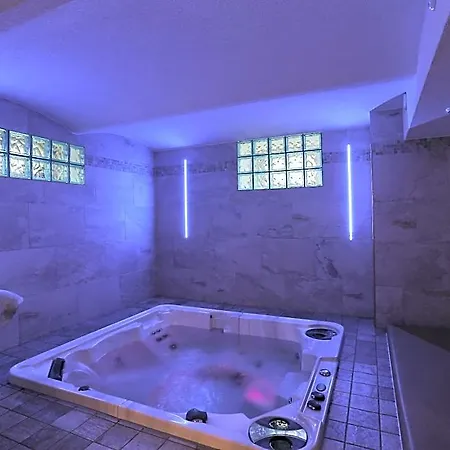 Hotel Active & Wellness Subterra 3*