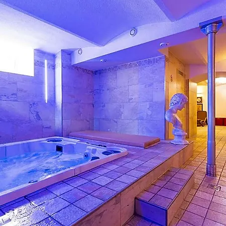 Active & Wellness Subterra Hotel 3*