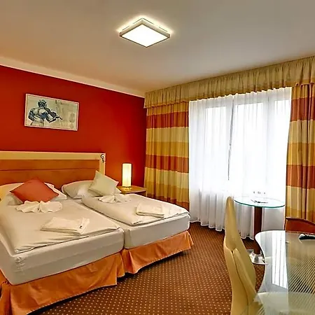 Active & Wellness Subterra Hotel 3*
