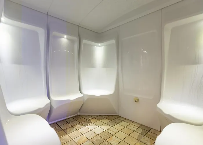 Отель Active & Wellness Subterra